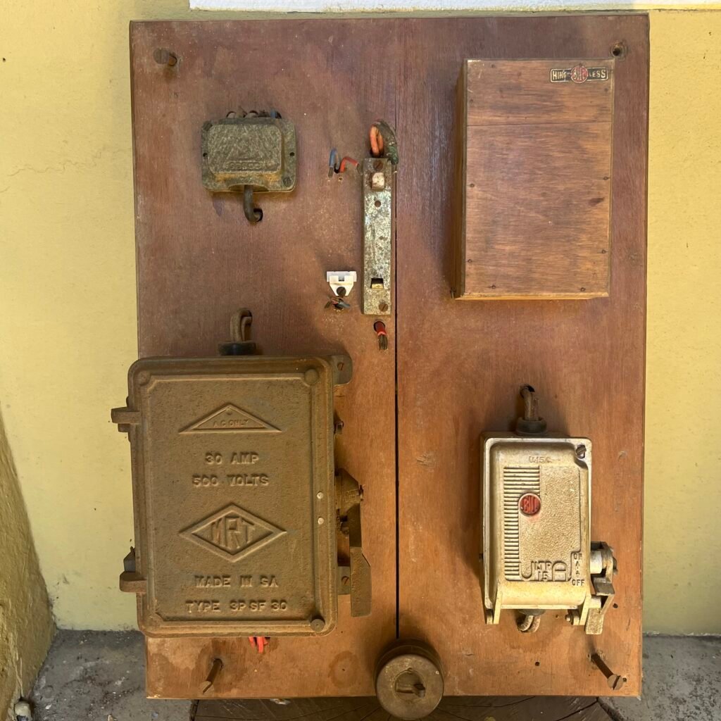 Vintage electrical display