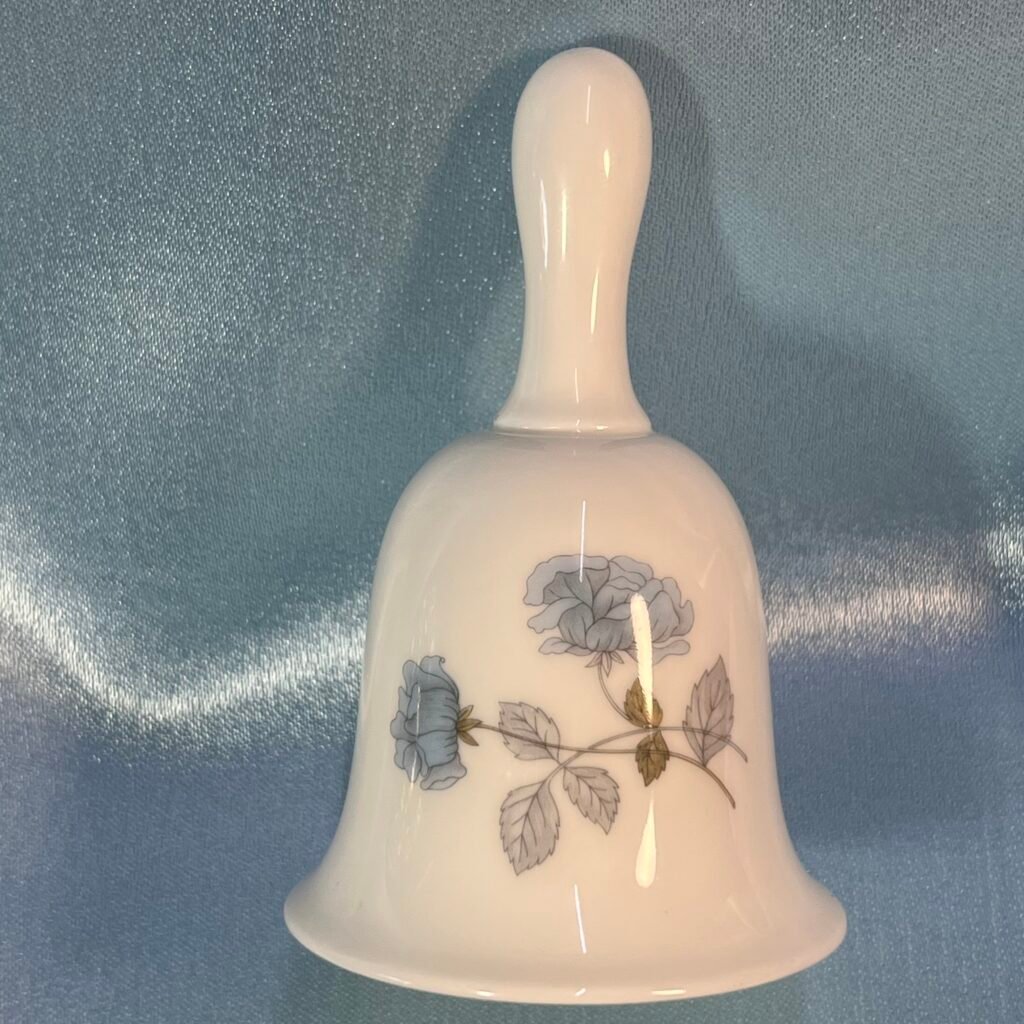 Wedgewood Ice Rose Handbell